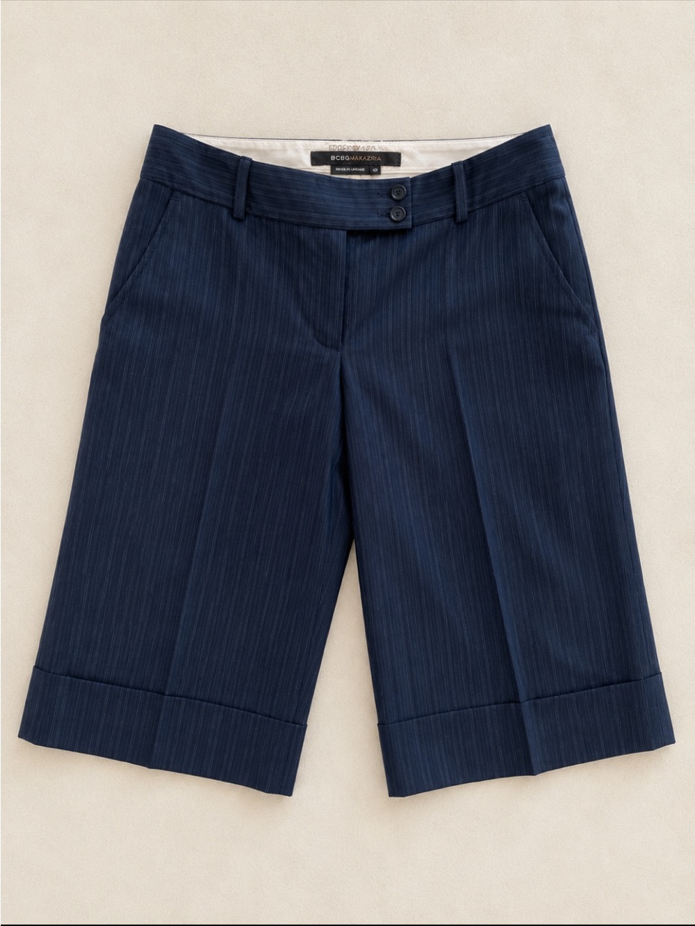BCBGMAXAZRIA Navy Pinstripe Cuffed Bermuda Shorts Woman 10 Wool Blend Career Y2K
